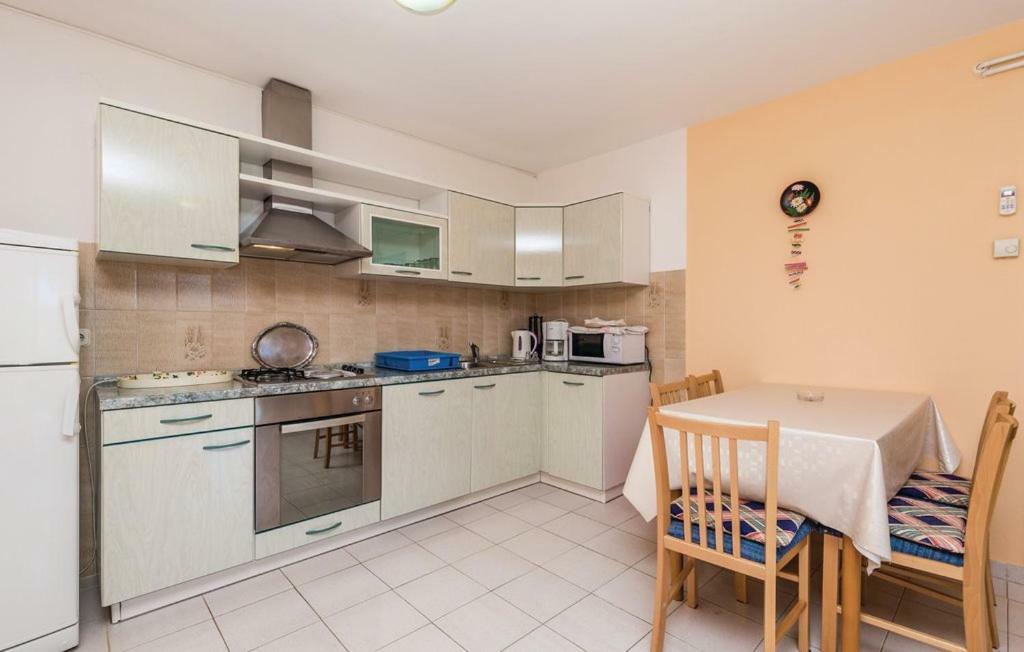 Hause Lupic Apartment Rab Town Exterior photo